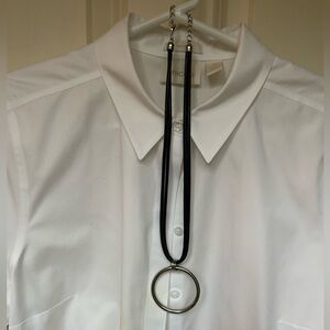 Adjustable trendy silver-coloured circle necklace on double black leather cord.